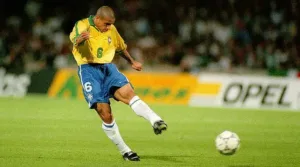 Perfect Free Kicks - Roberto Carlos Style